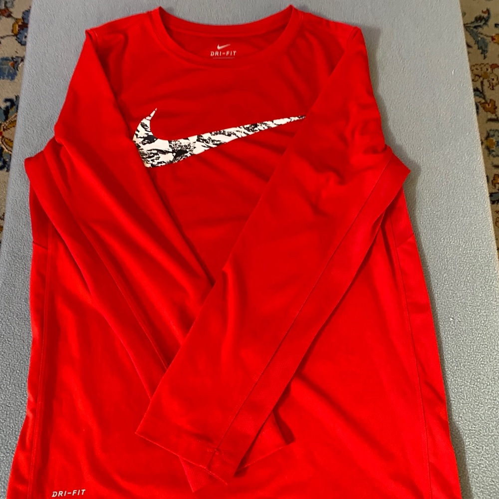 Nike Dri-Fit long sleeve shirt